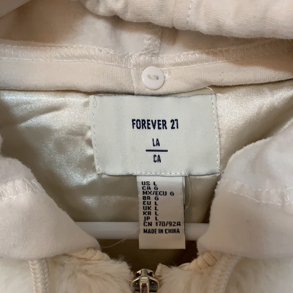 Forever21 fuzzy off white coat with removable hood - Picture 2 of 3